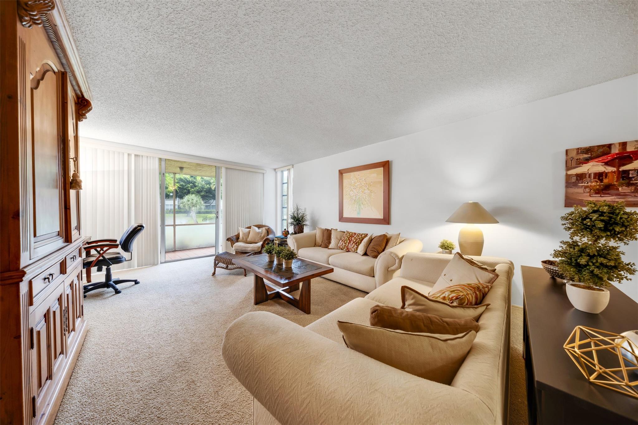 4221 W Palm Aire Dr 103