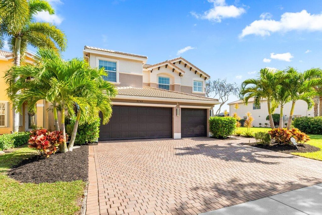 Photo of 8248 Emerald Winds Circle, Boynton Beach, FL 33473 (MLS # R10978215)