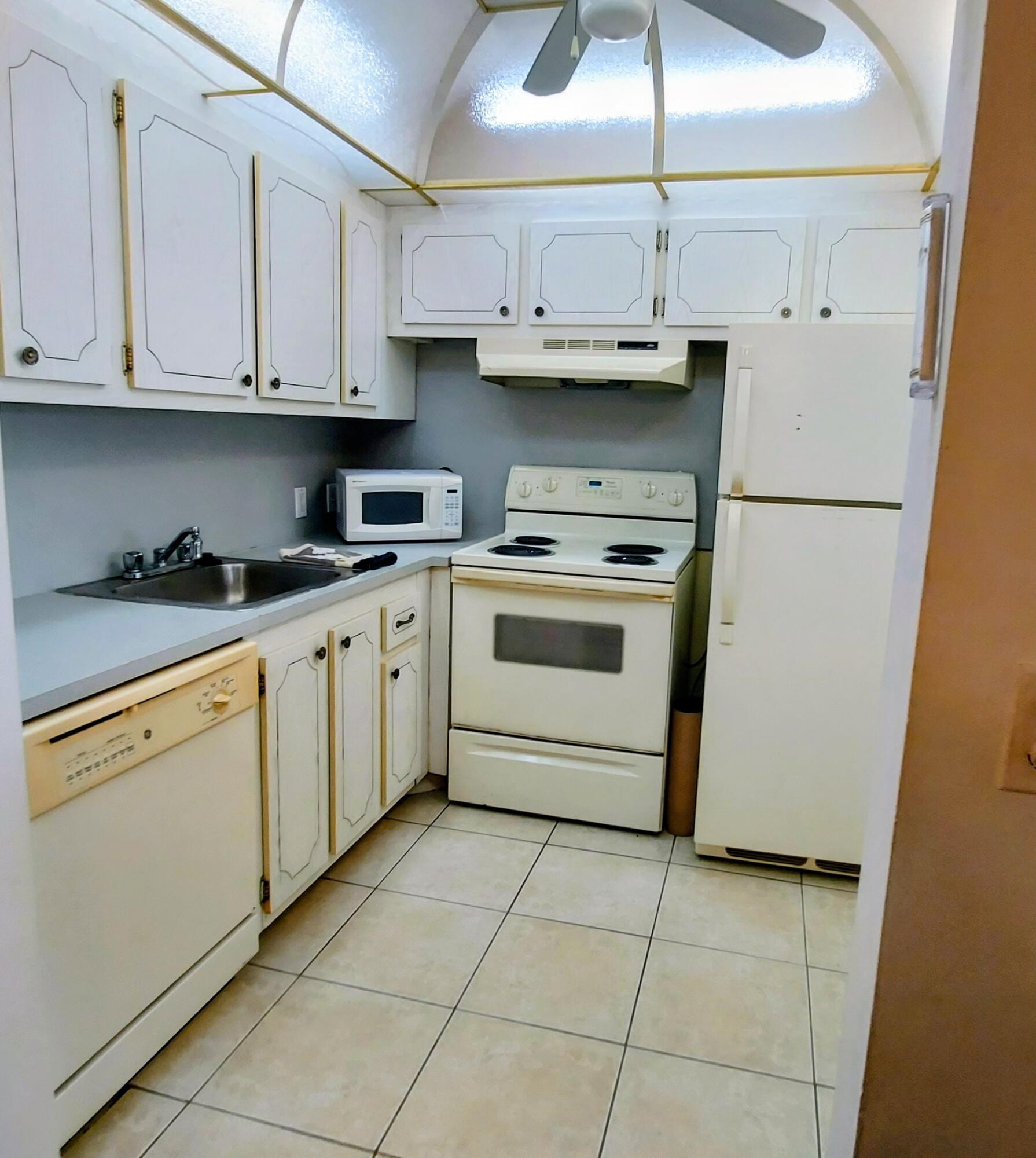 PRESTON AT CENTURY VILLAGE CONDO - Residential