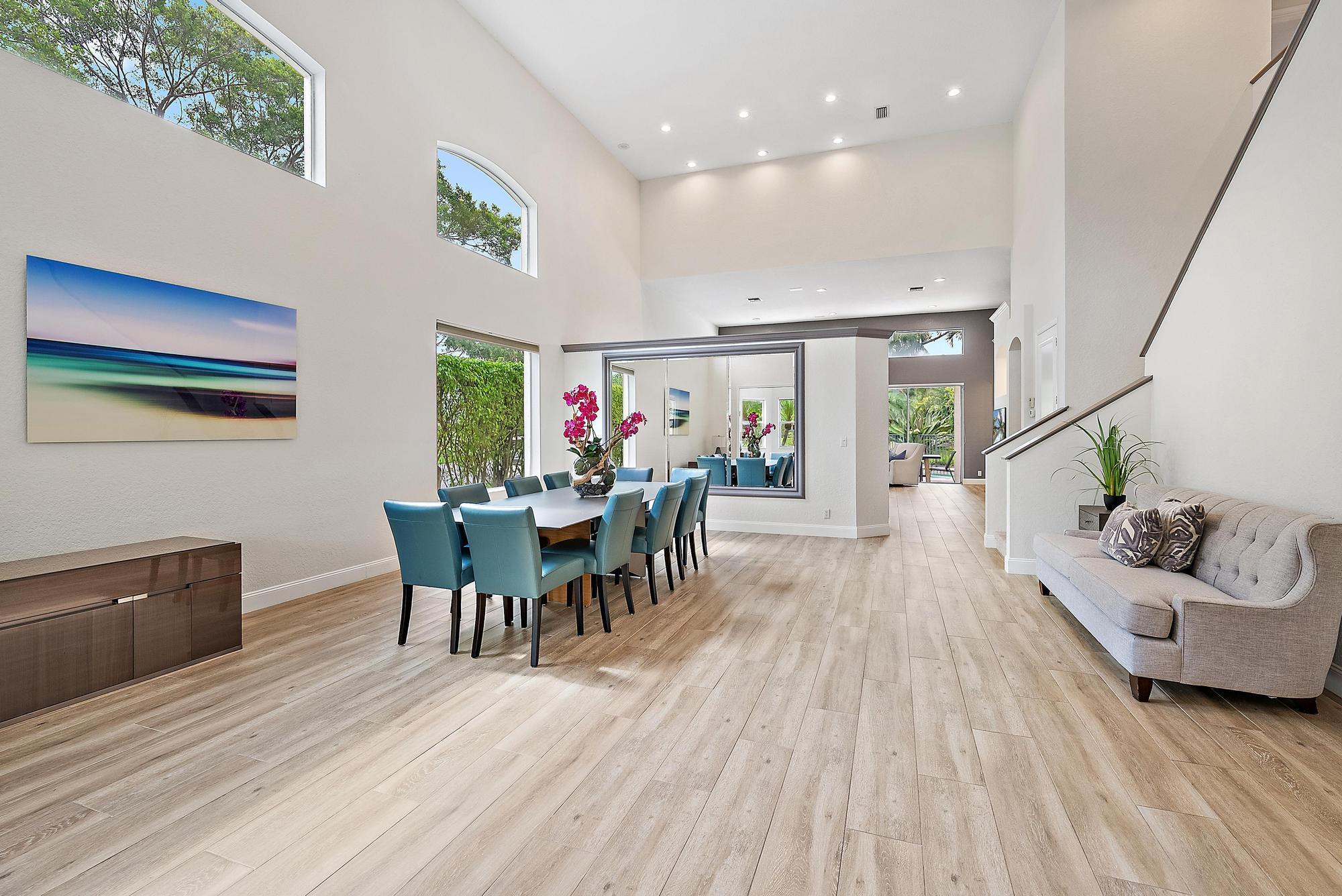 IBIS GOLF AND COUNTRY CLU - Residential Lease
