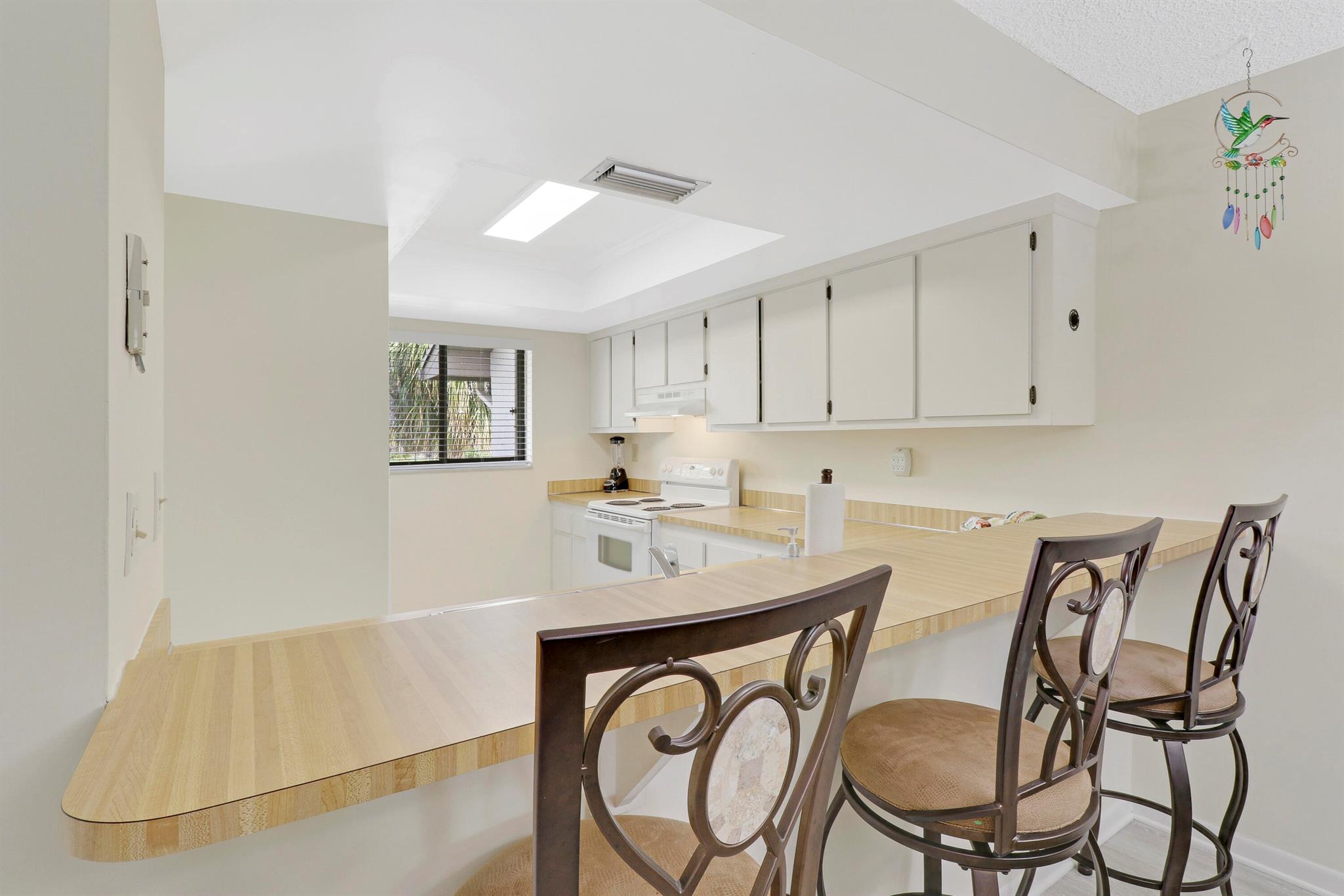 River Club Condo - Residential Lease