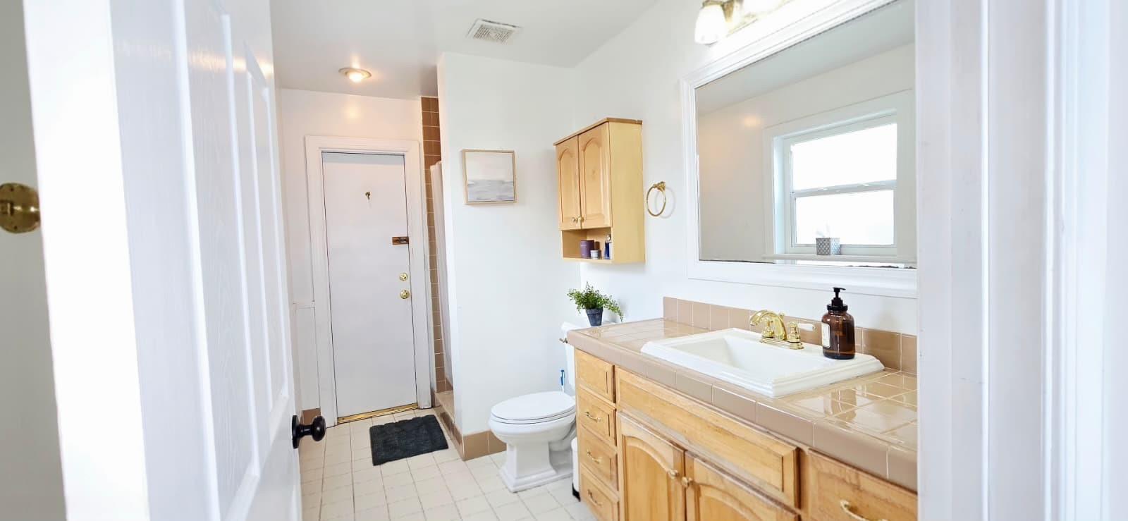 COUNTRY III - Residential Lease
