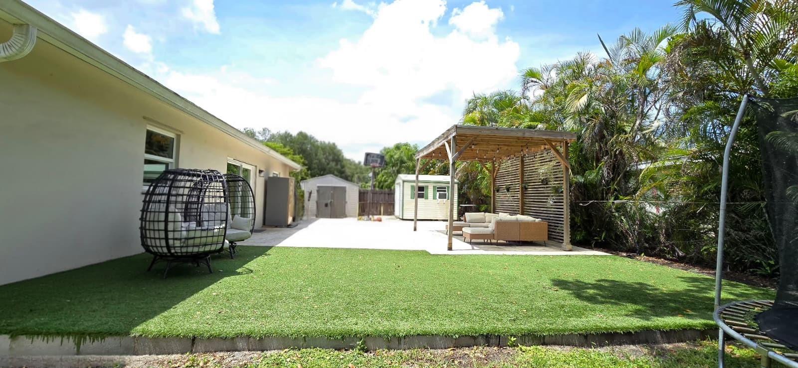 COUNTRY III - Residential Lease