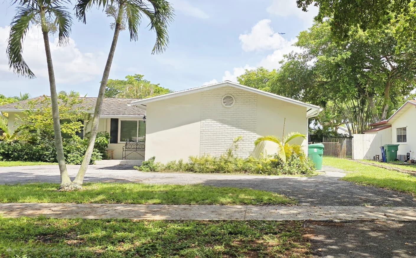 COUNTRY III - Residential Lease