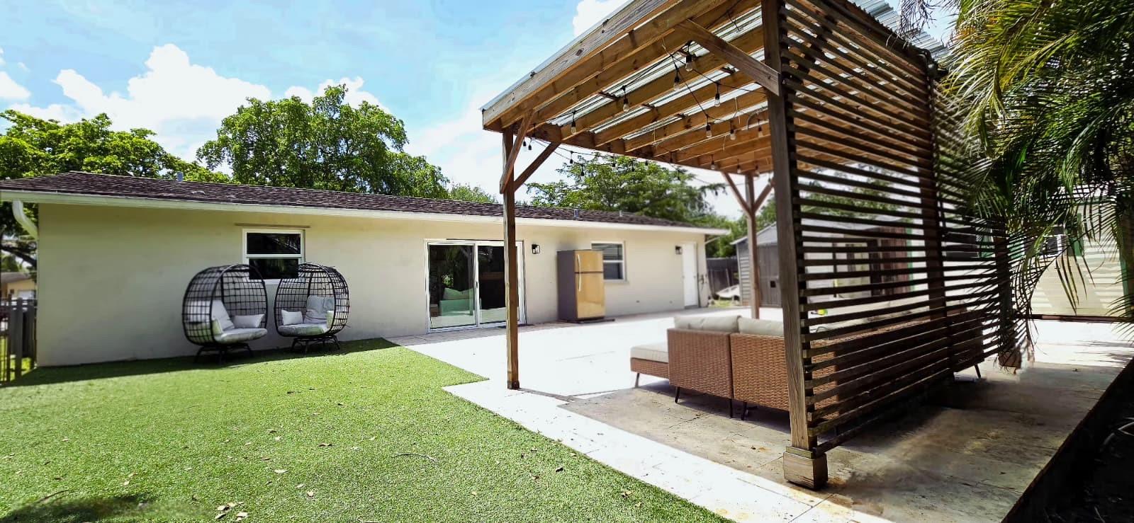 COUNTRY III - Residential Lease