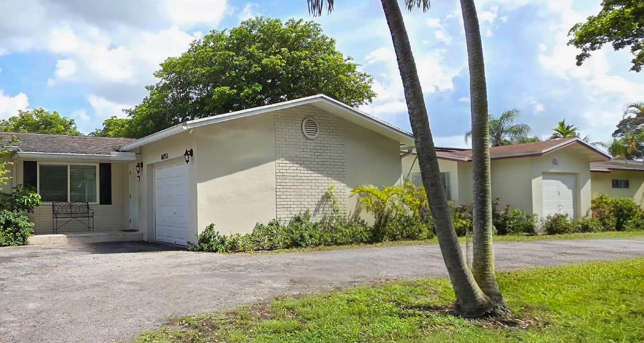 COUNTRY III - Residential Lease