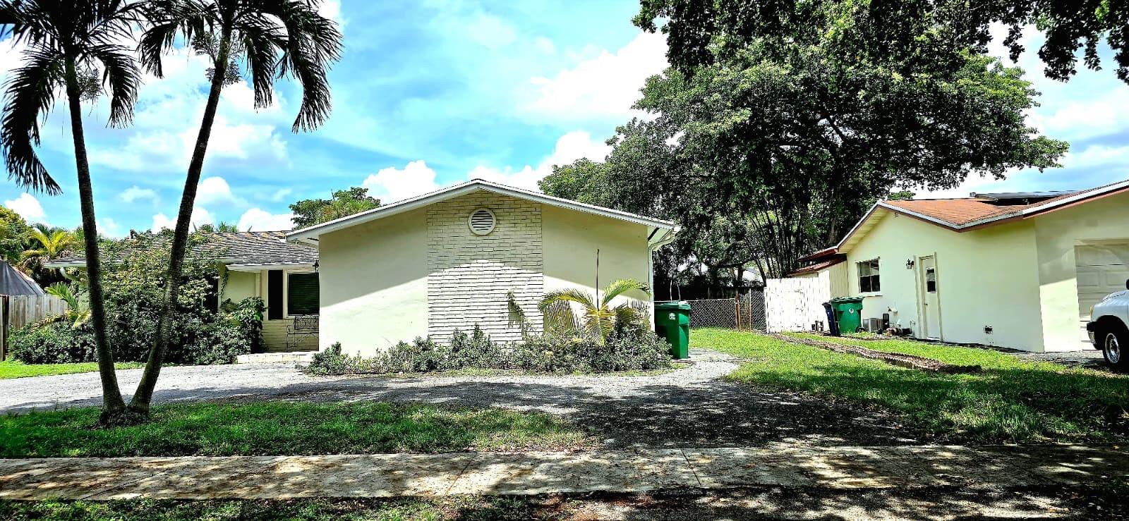 COUNTRY III - Residential Lease