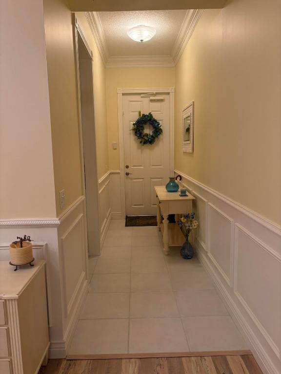 HARBOUR ISLE AT HUTCHINSON ISLAND WEST, A CONDOMIN - Residential