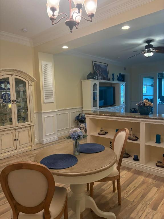 HARBOUR ISLE AT HUTCHINSON ISLAND WEST, A CONDOMIN - Residential