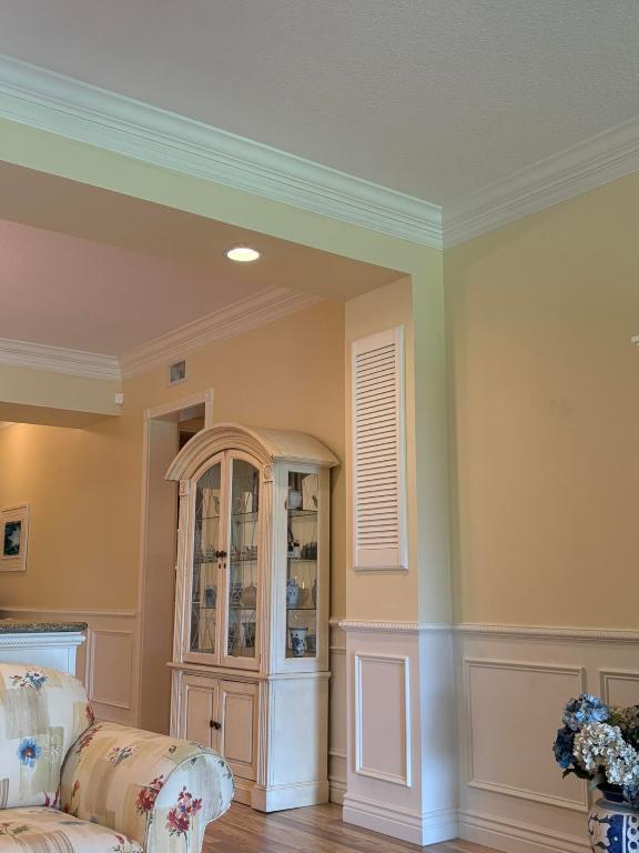 HARBOUR ISLE AT HUTCHINSON ISLAND WEST, A CONDOMIN - Residential