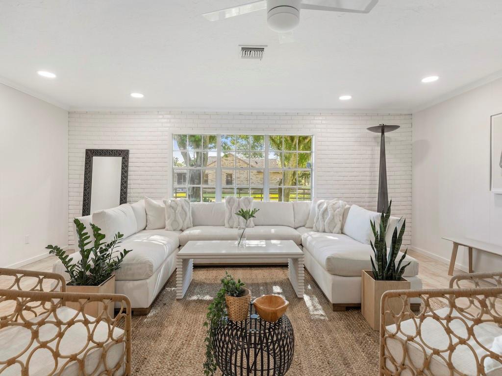INDIAN RIVER FARMS COMPANY S/D - Residential Lease