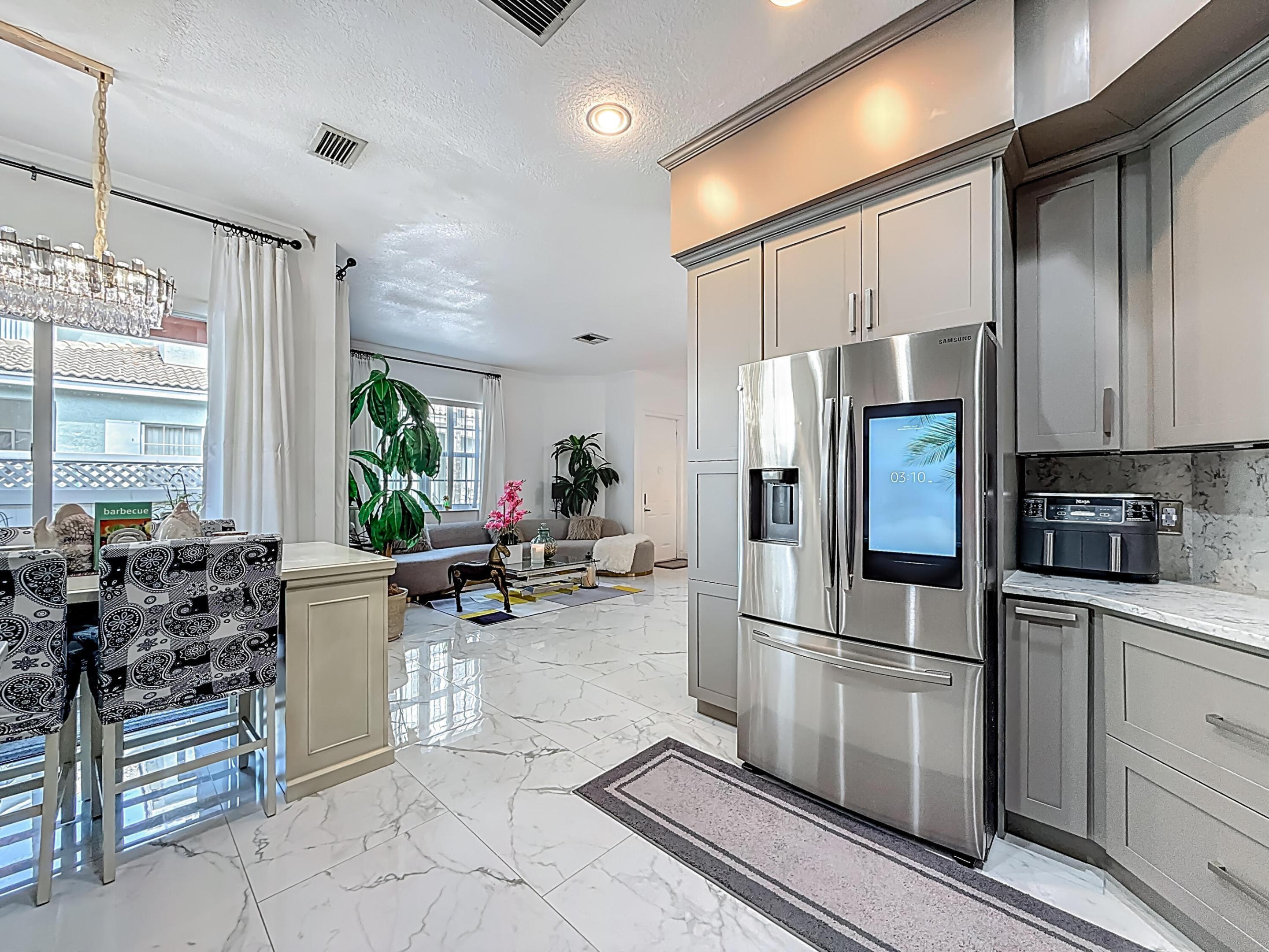 BOYNTON GARDENS - Residential