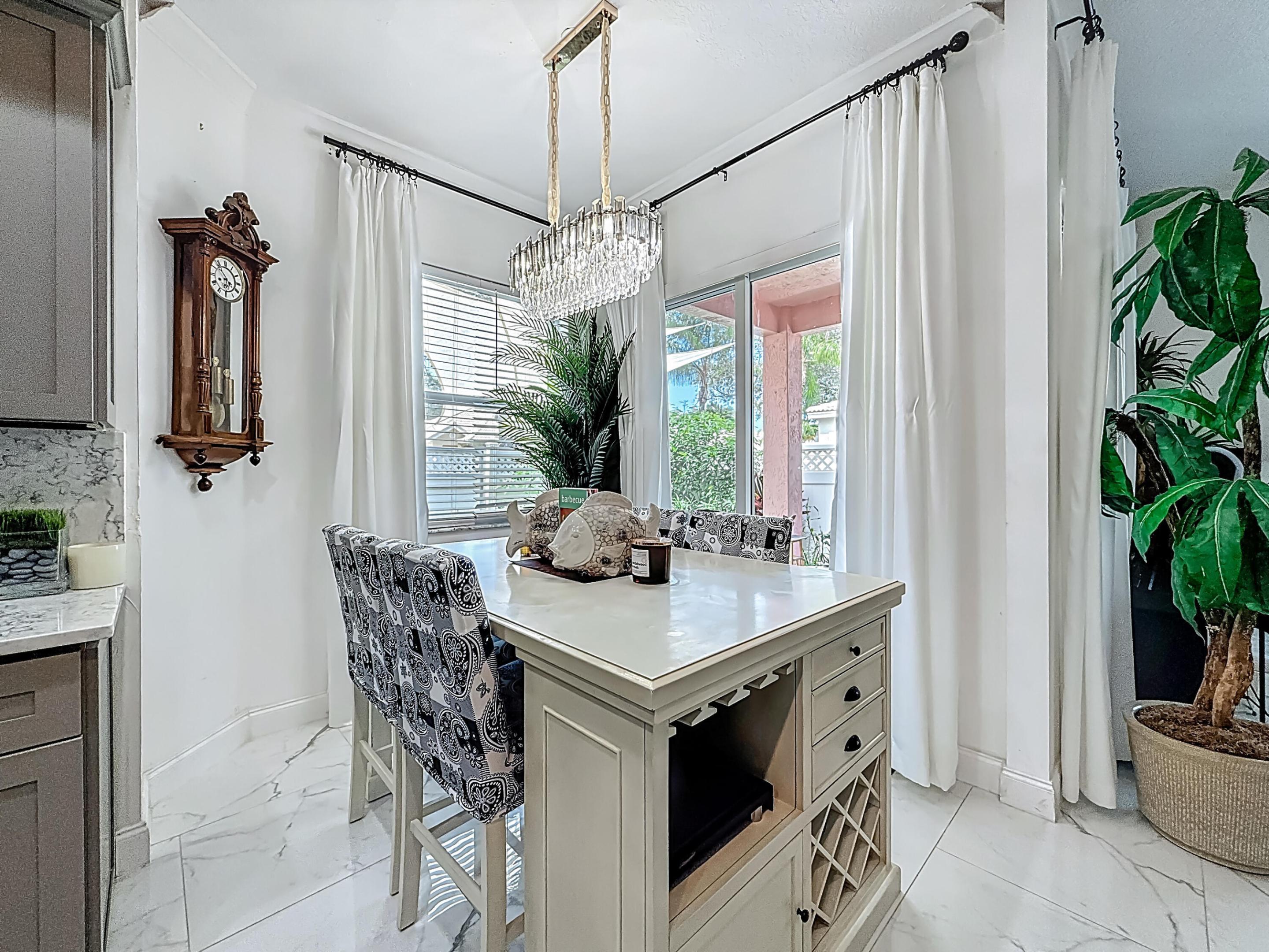 BOYNTON GARDENS - Residential