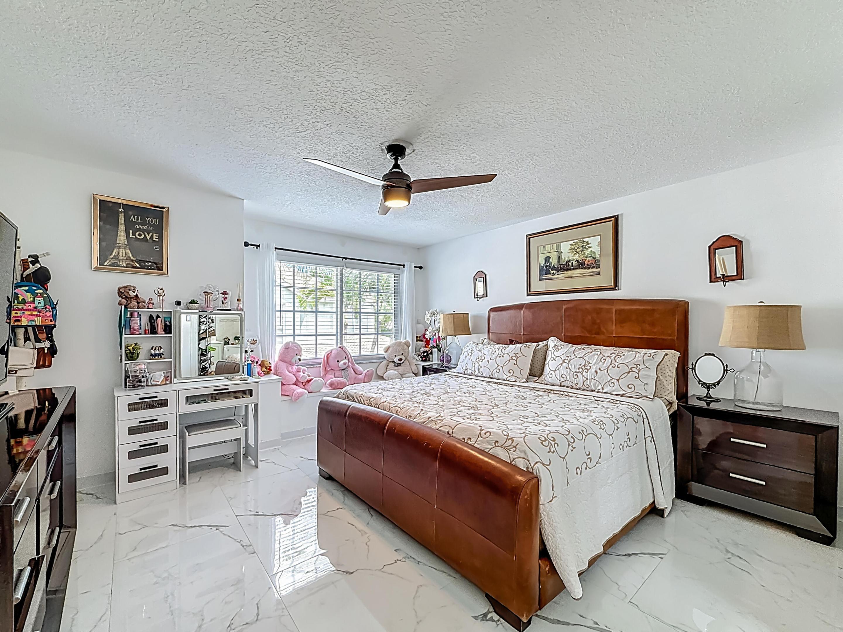 BOYNTON GARDENS - Residential