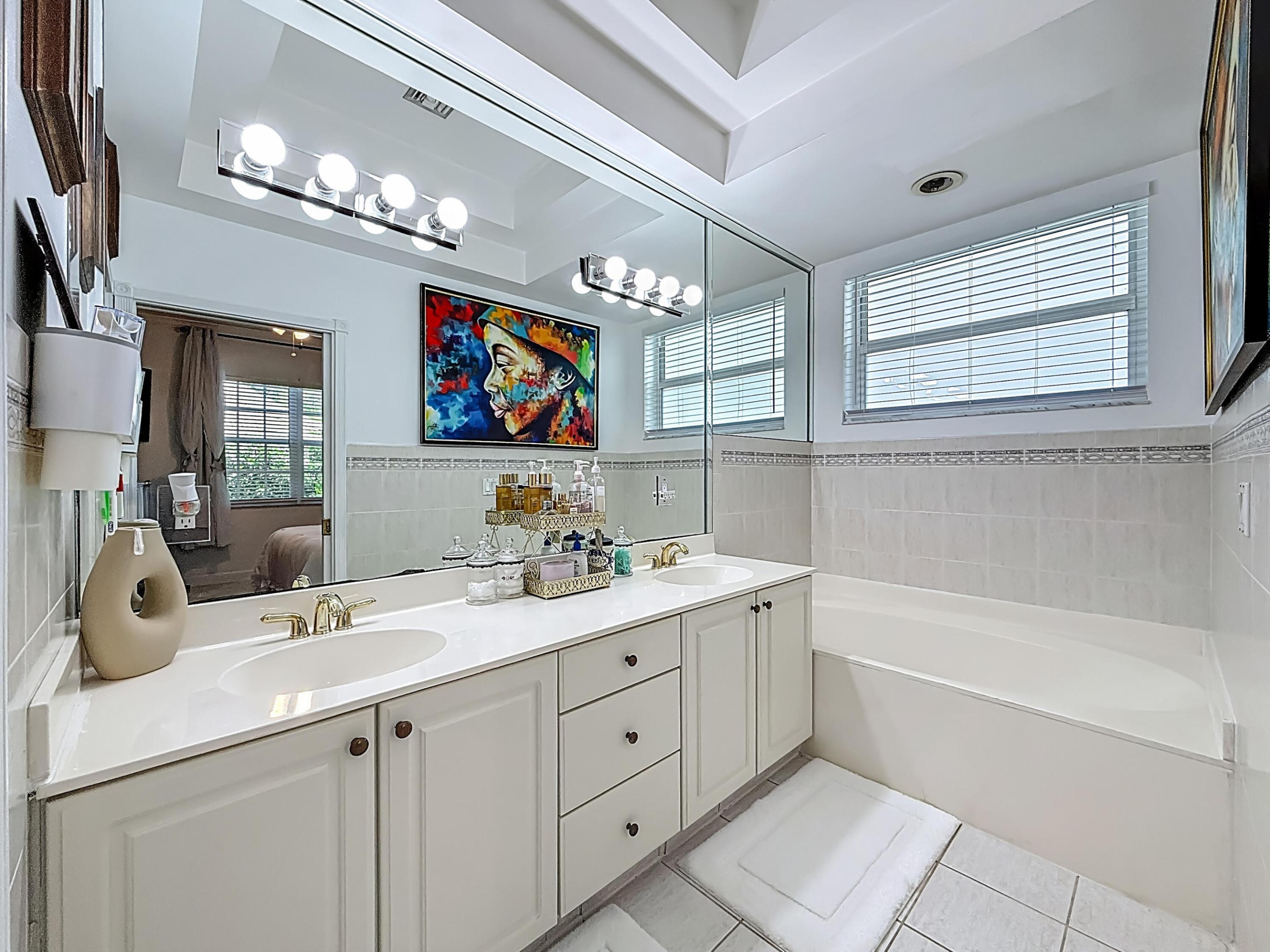 BOYNTON GARDENS - Residential