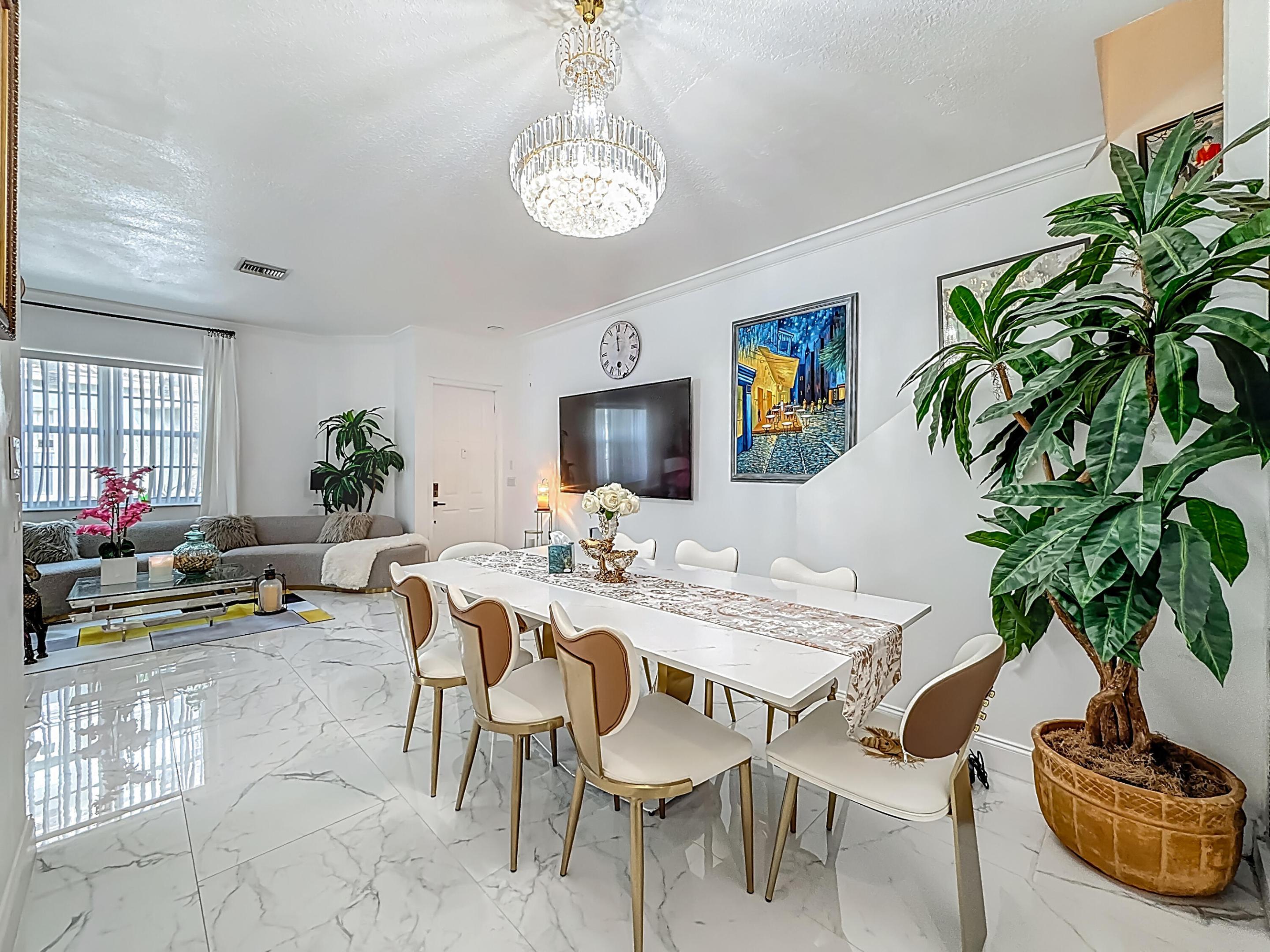 BOYNTON GARDENS - Residential