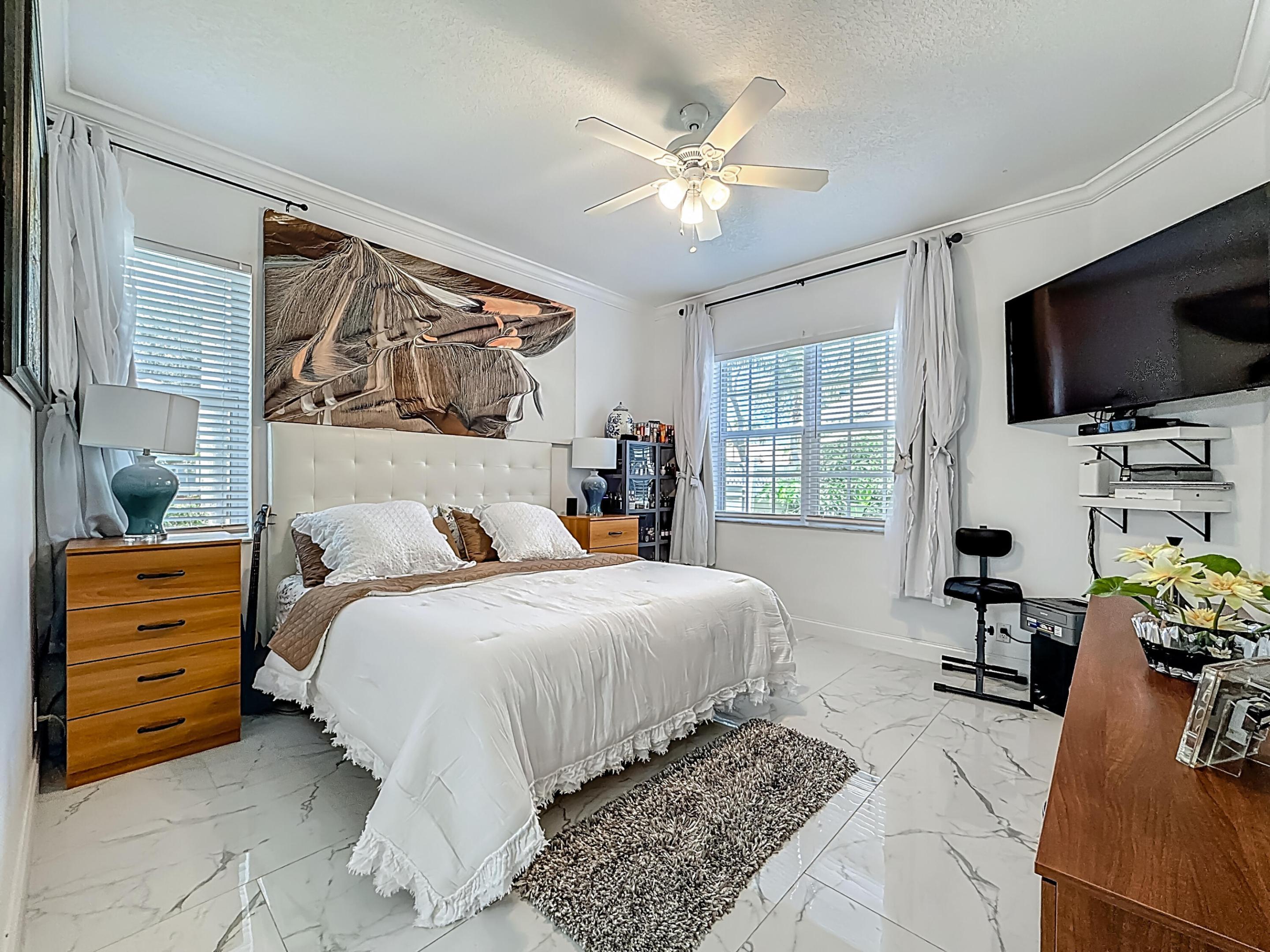 BOYNTON GARDENS - Residential