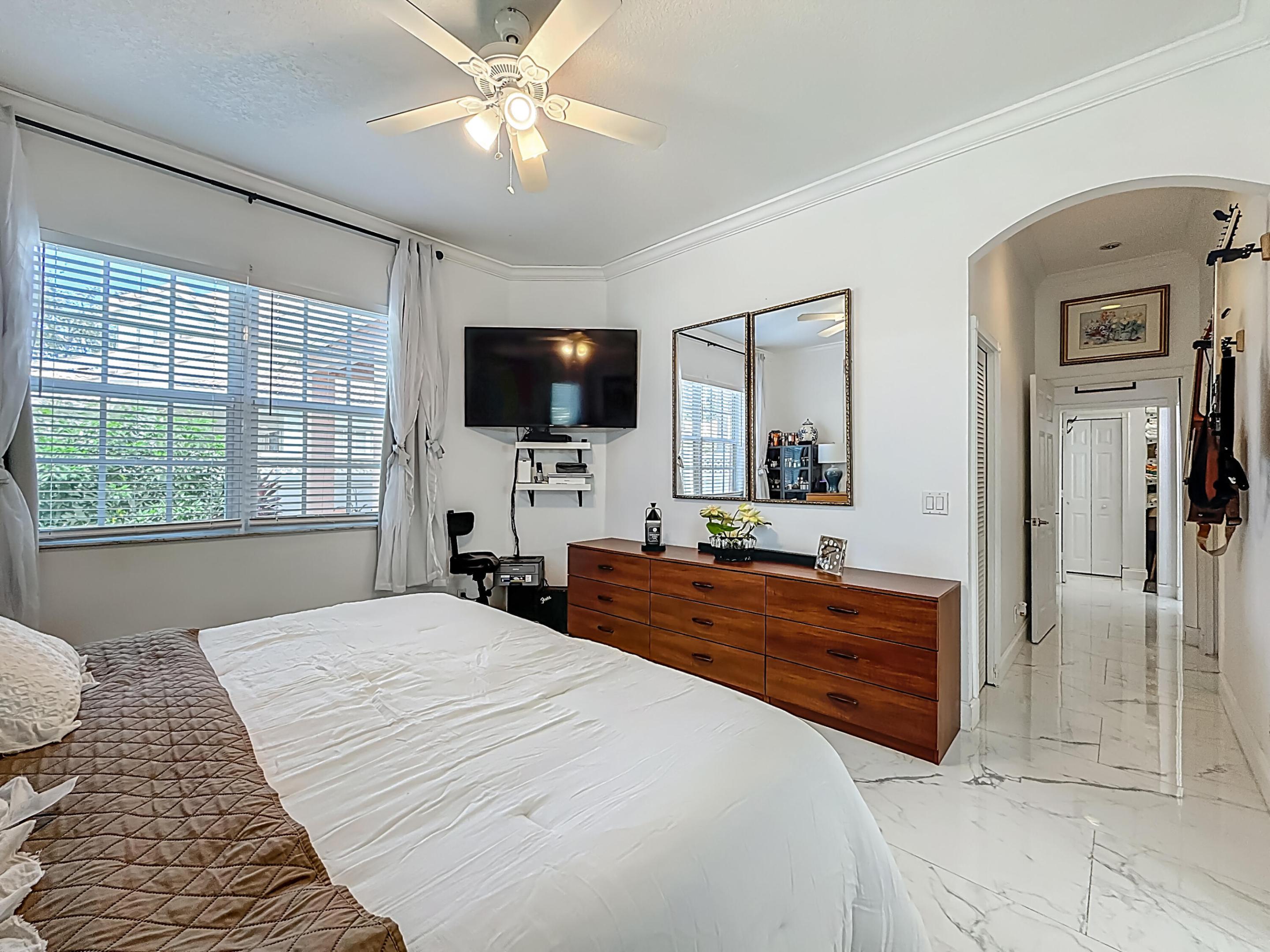 BOYNTON GARDENS - Residential