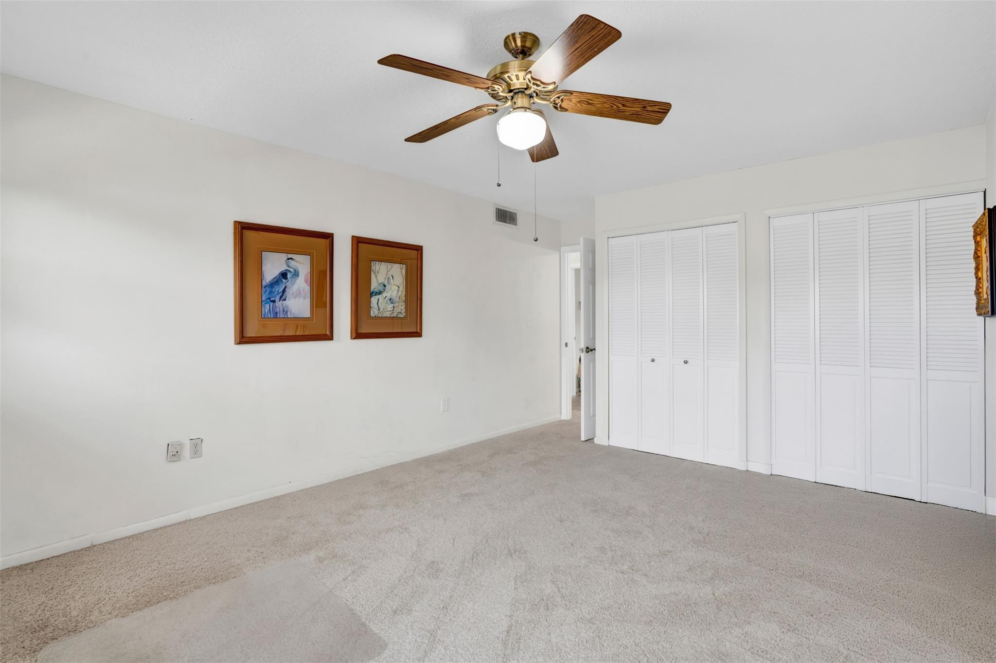 ALHAMBRA CIRCLE - Residential