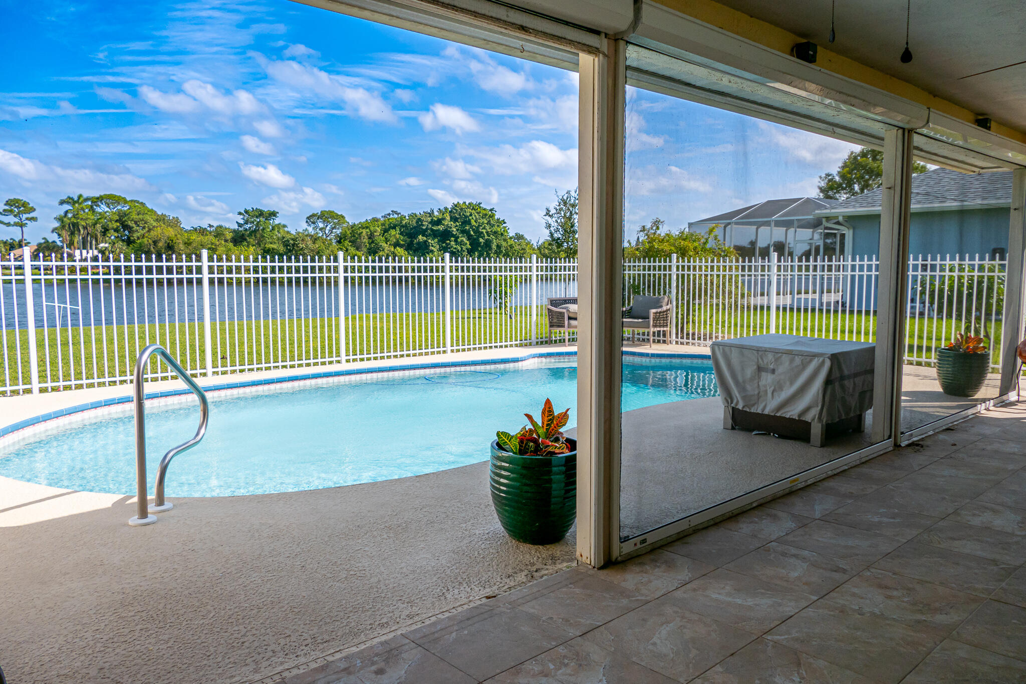 SOUTH PORT ST LUCIE UNIT 18 - Residential