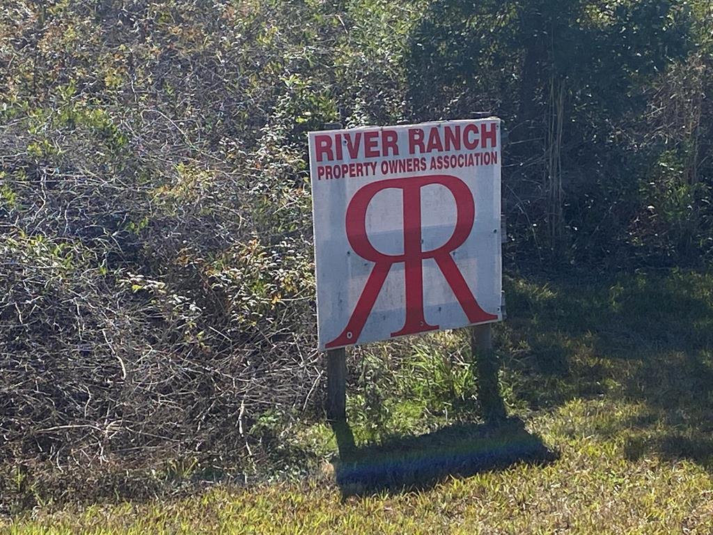 RIVER RANCH ACRES - Land