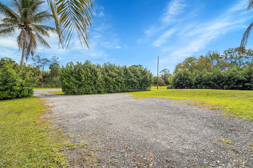 Photo of 715 S Jenkins Road, Fort Pierce, FL 34947 (MLS # R11054455)