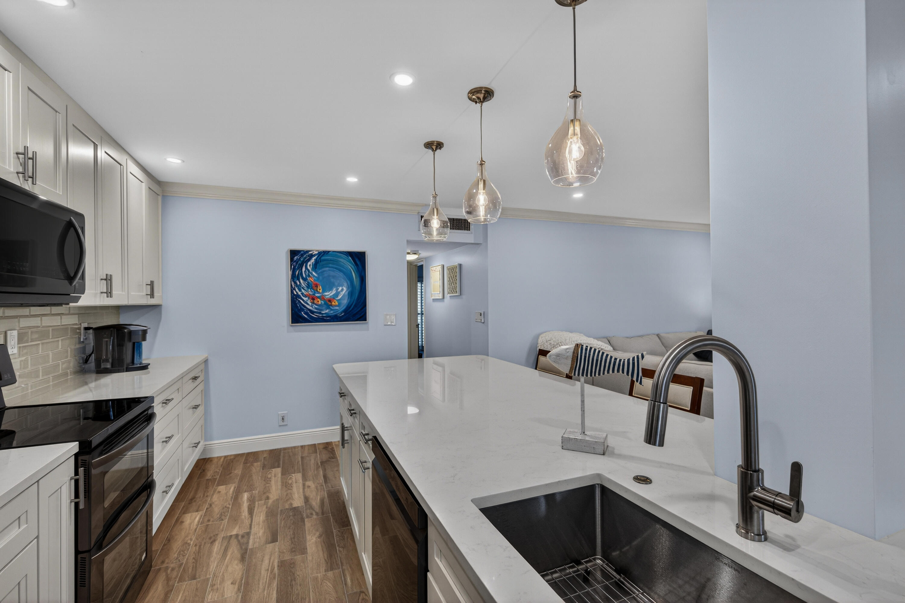 HILLSBORO IMPERIAL APTS CONDO - Residential