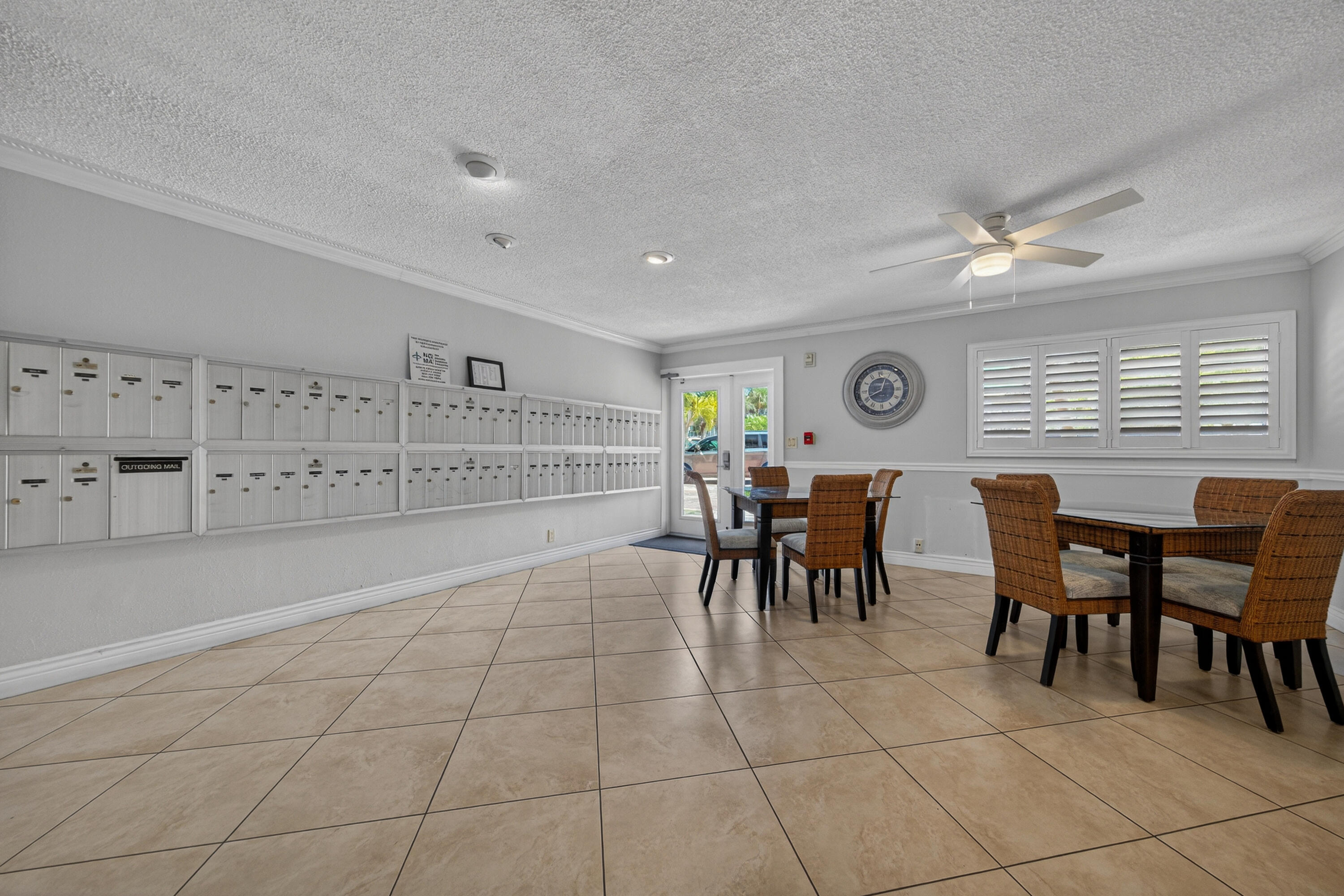 HILLSBORO IMPERIAL APTS CONDO - Residential