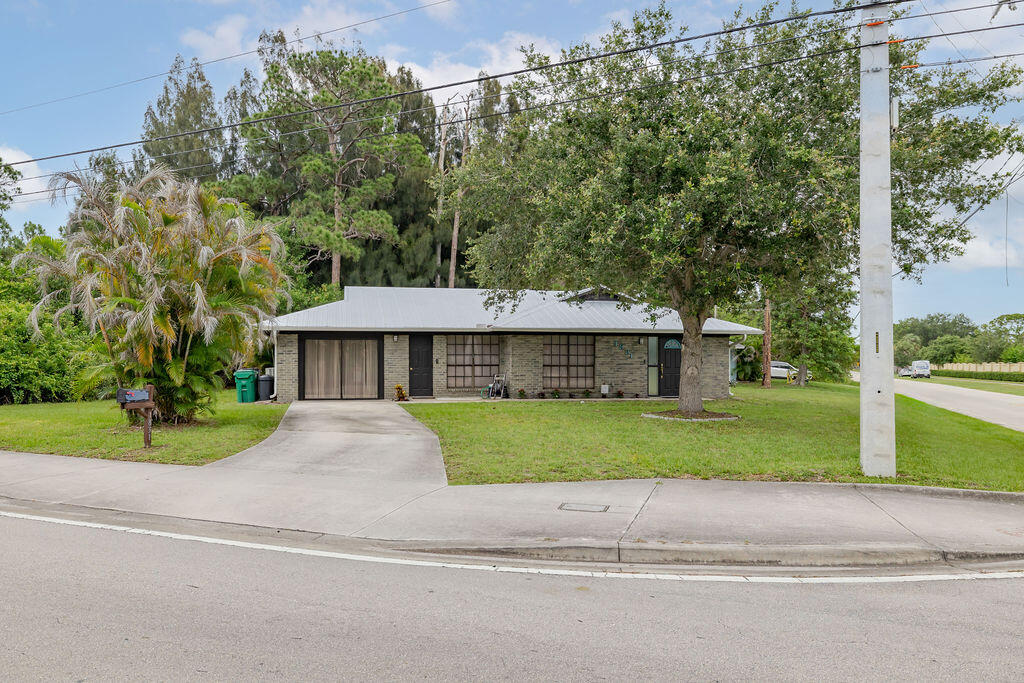 PORT ST LUCIE SECTION 30 - Residential