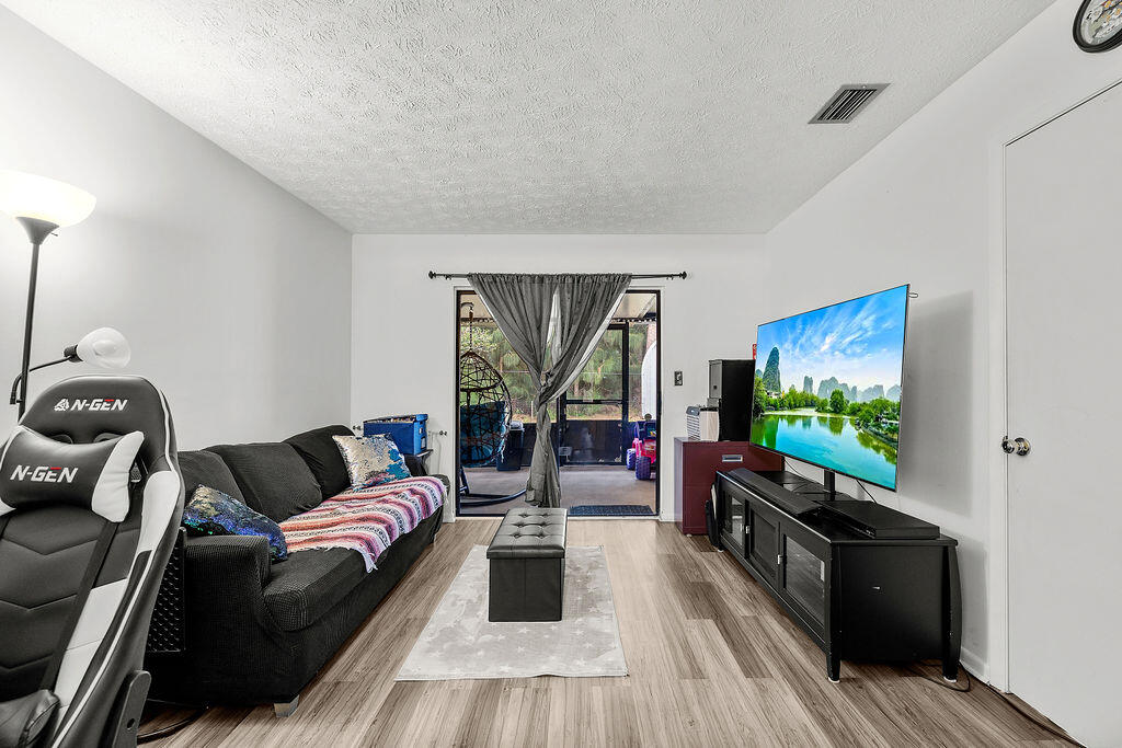 PORT ST LUCIE SECTION 30 - Residential