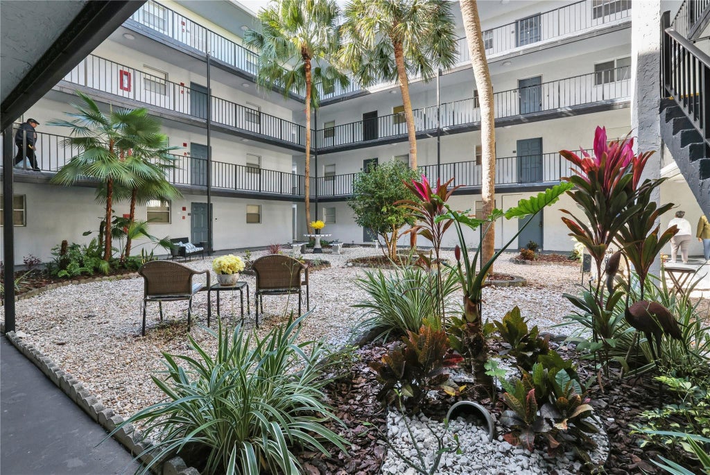 Photo of 2800 Somerset Drive #418j, Lauderdale Lakes, FL 33311 (MLS # B26046980)