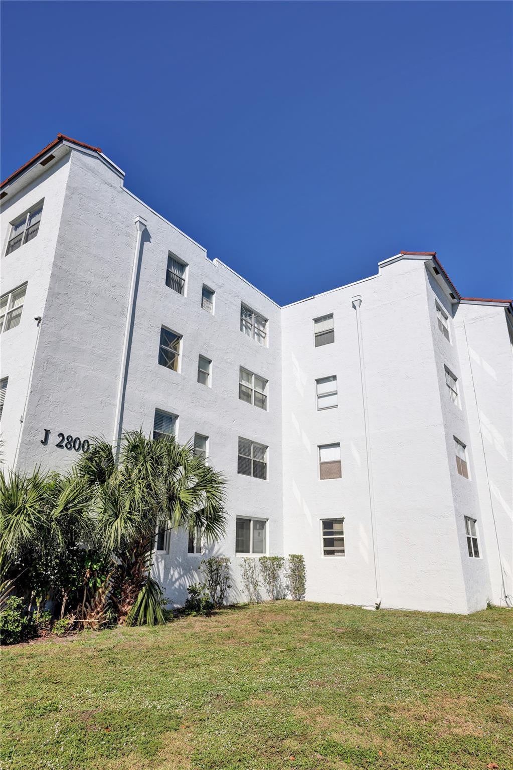 2800 Somerset Drive 418j, Lauderdale Lakes FL 33311