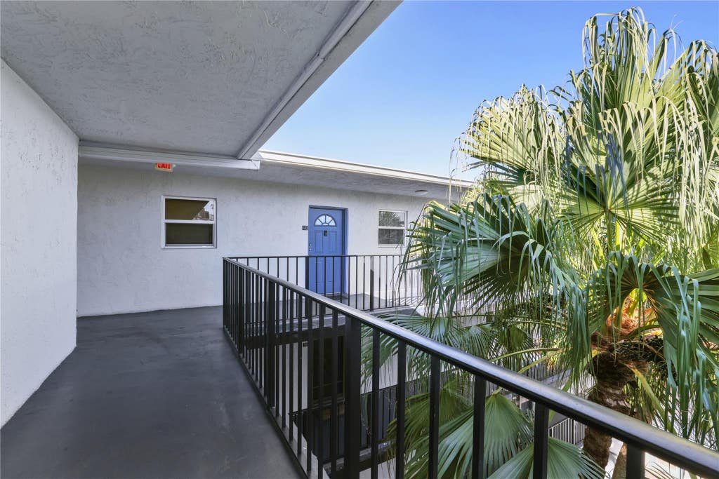 Photo of 2800 Somerset Drive #418j, Lauderdale Lakes, FL 33311 (MLS # B26046980)