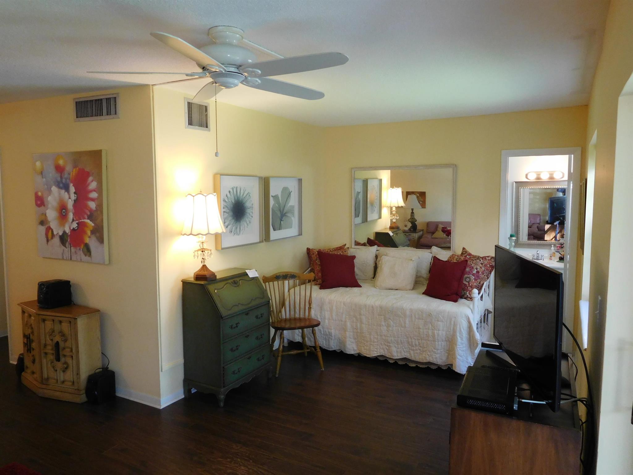 BOCA TEECA CONDO 2 - Residential Lease