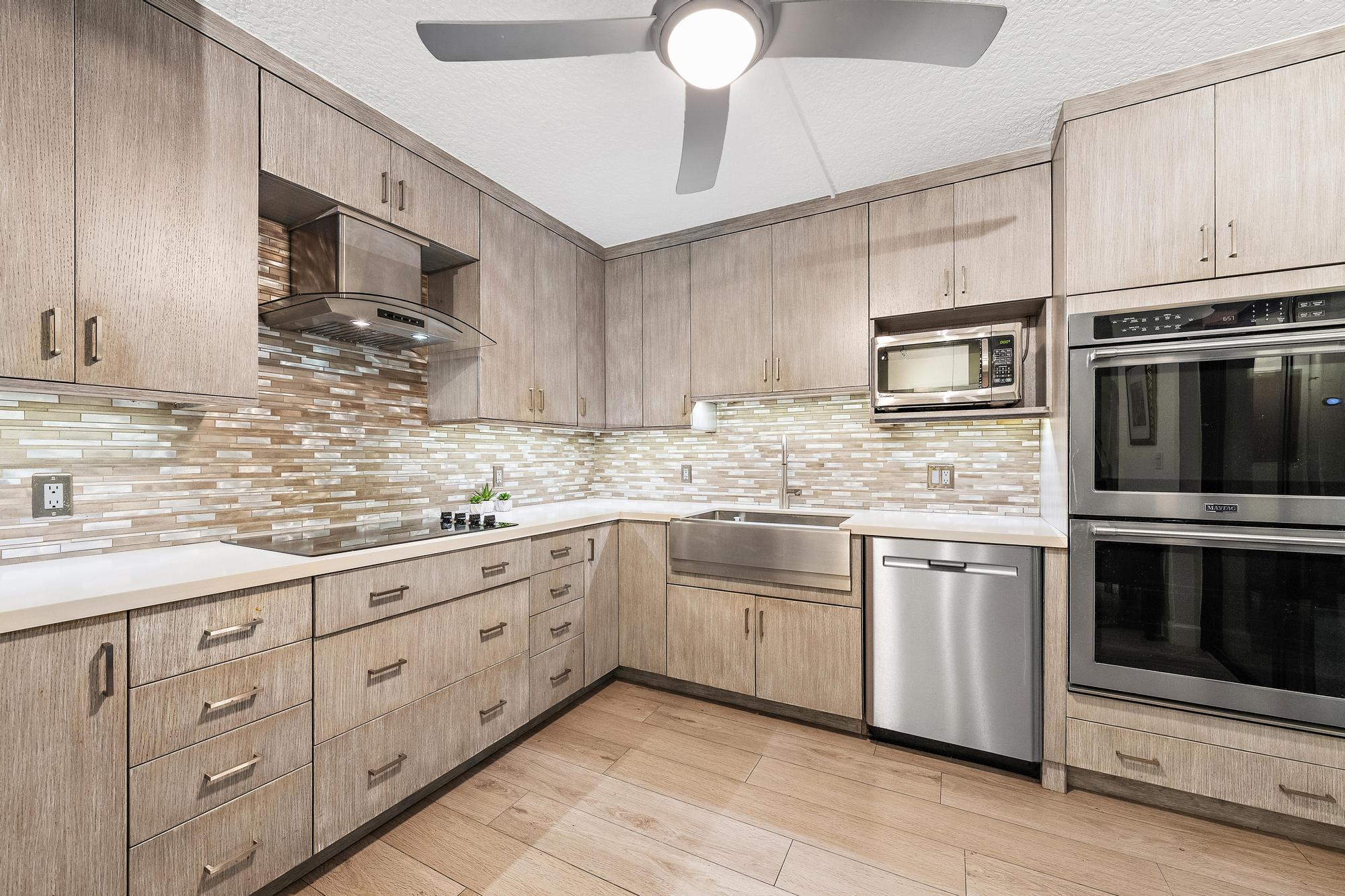 GLENWOOD TWNHS - Residential