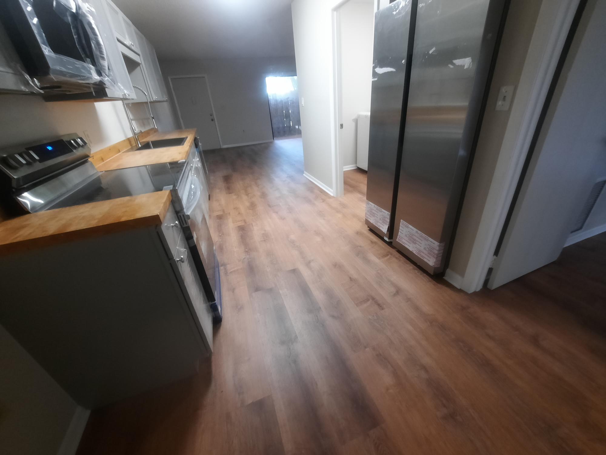 ISLAND HOUSE - Residential Lease