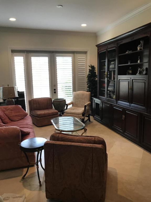 MARINA GARDENS 2 - Residential Lease