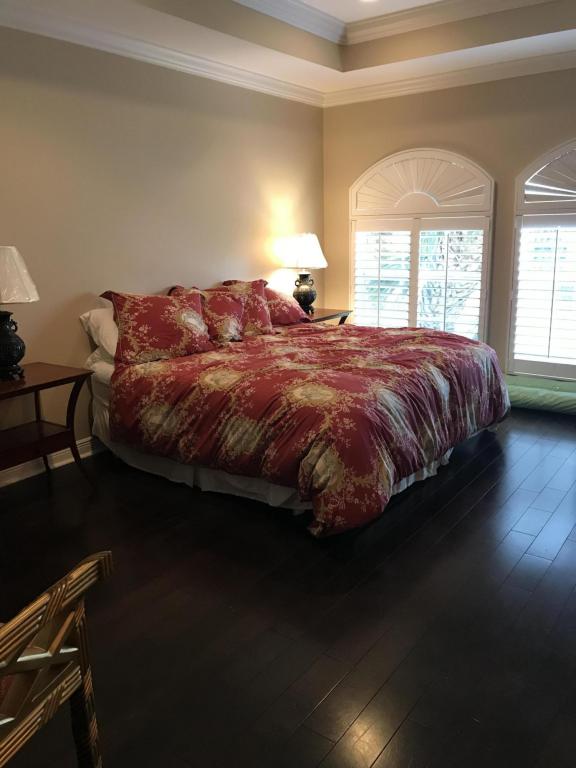 MARINA GARDENS 2 - Residential Lease