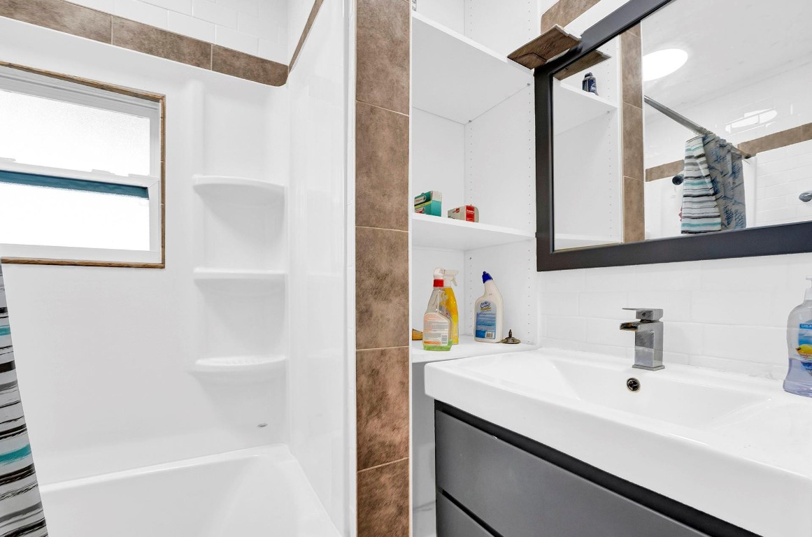 Progresso 2-18 D - Residential Income