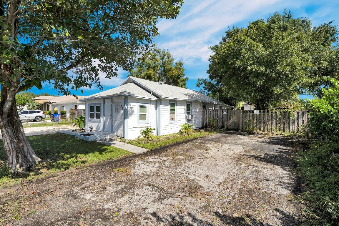 Progresso 2-18 D - Residential Income