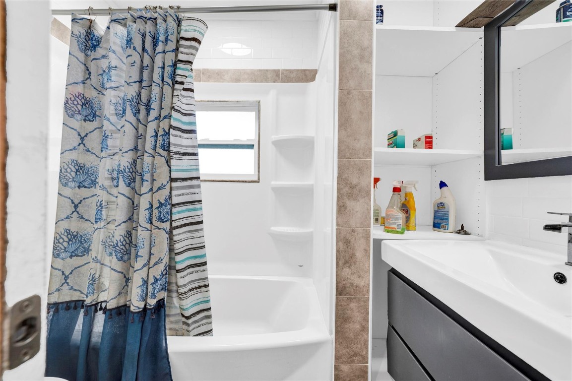 Progresso 2-18 D - Residential Income