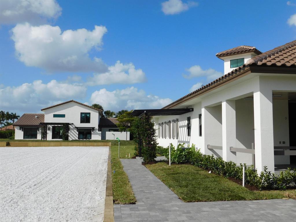 SADDLE TRAIL PARK OF WELL - Residential