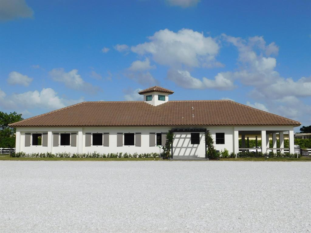 SADDLE TRAIL PARK OF WELL - Residential