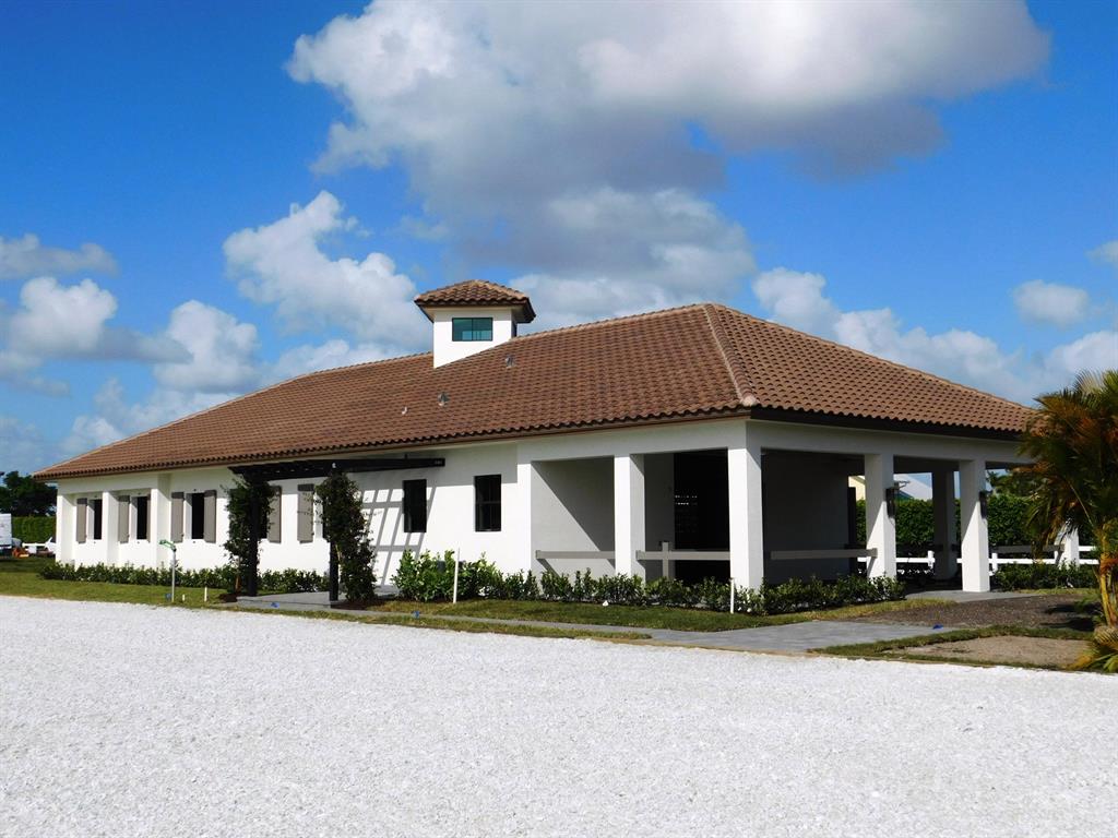 SADDLE TRAIL PARK OF WELL - Residential