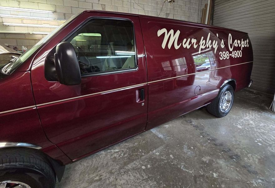 Looking for next hot shot floor covering expert ready to take this well established carpet and supplies stop ito the next level.
Super owner operator business with plenty of space to bring your vision to life.
All inventory and forklift is included Shop van available .
Owner will stay on for 6 months as needed