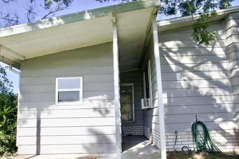 A home in Barefoot Bay