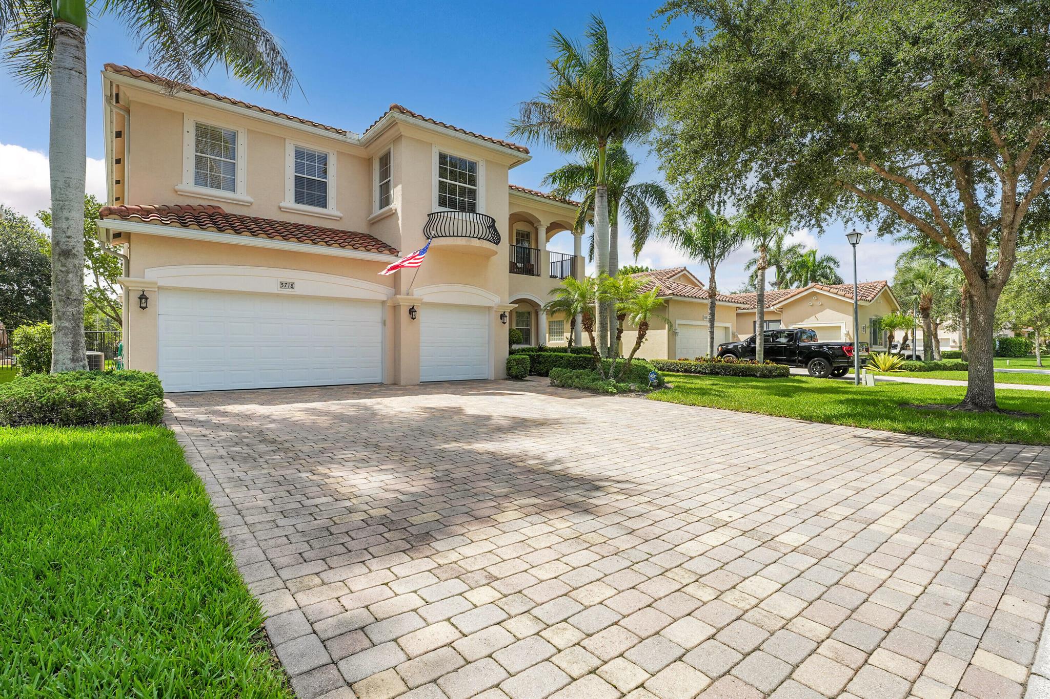 5718 SW Bald Eagle Drive