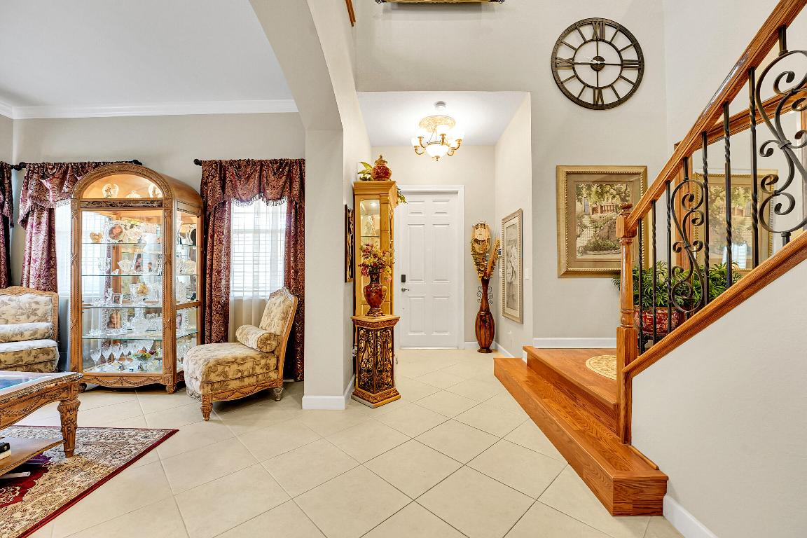 5718 SW Bald Eagle Drive