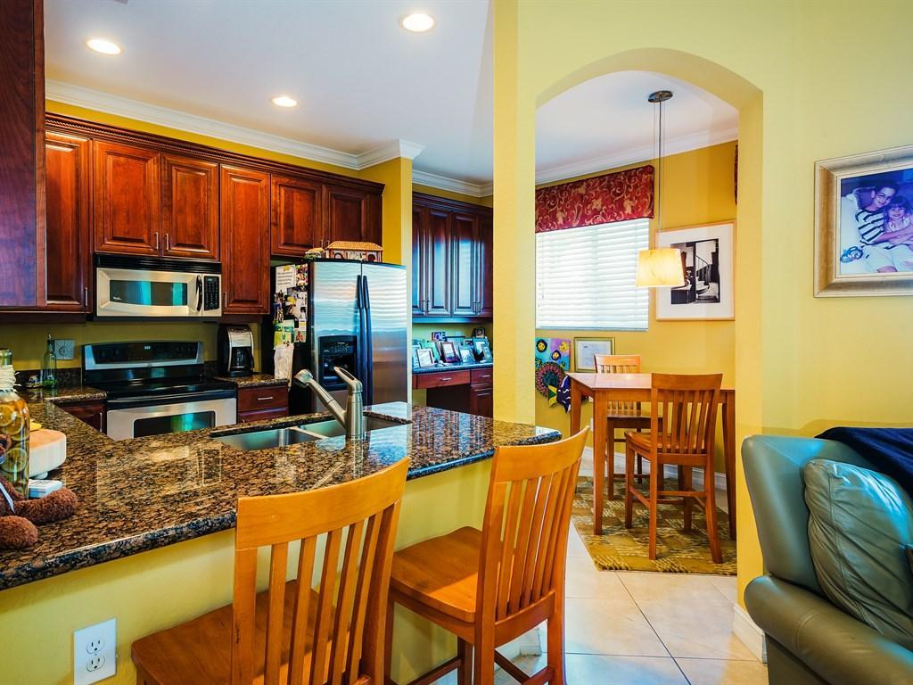 MURANO BAY - Residential