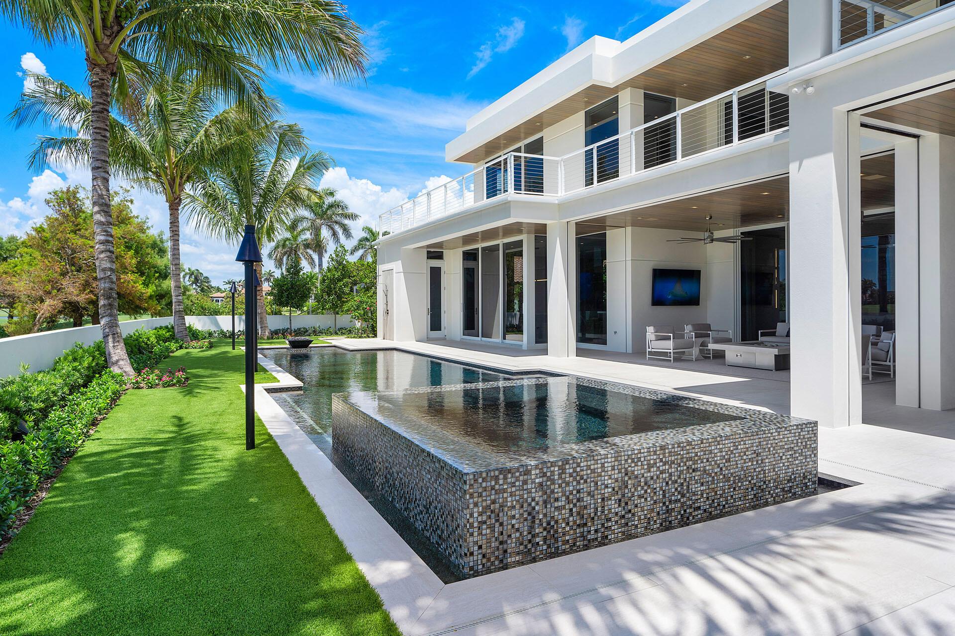 ROYAL PALM YACHT & COUNTR - Residential